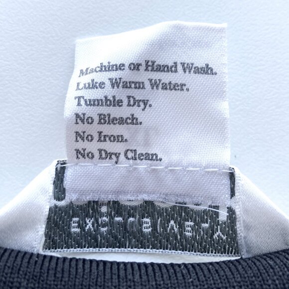 Exclusively Misook Cardigan with Big Buttons - Picture 9 of 9